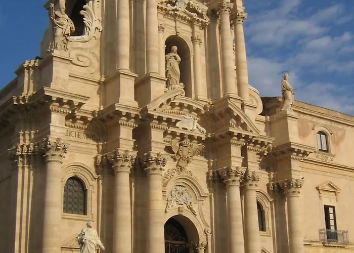 Astra Wi-fi In The Historic Center * 시라쿠사